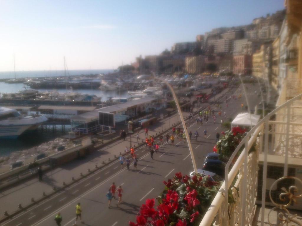 La Dimora Dei Baroni Bed & Breakfast Napoli Dış mekan fotoğraf
