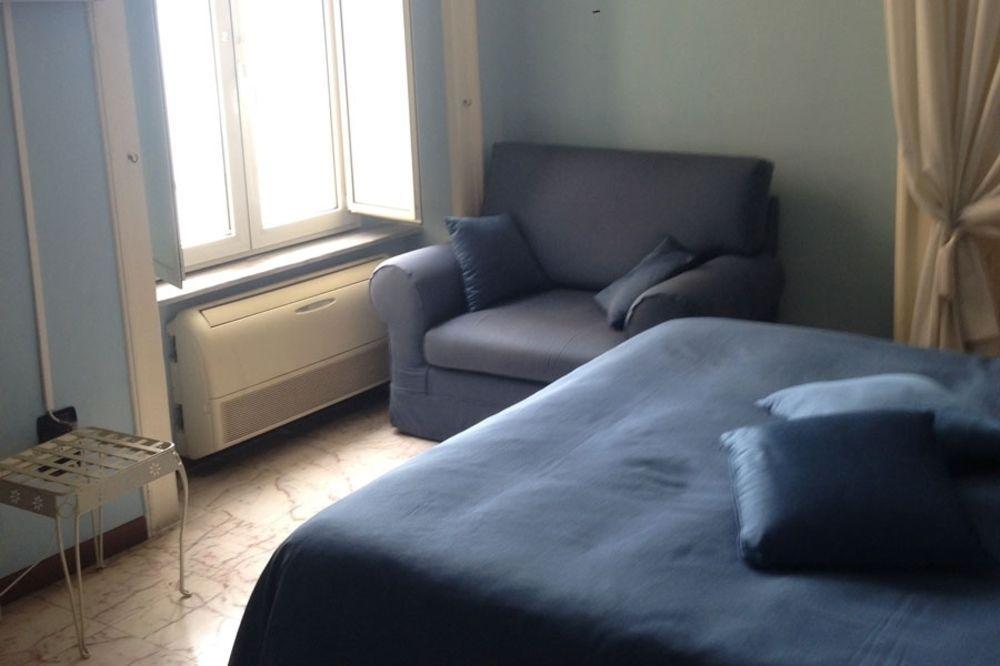 La Dimora Dei Baroni Bed & Breakfast Napoli Dış mekan fotoğraf